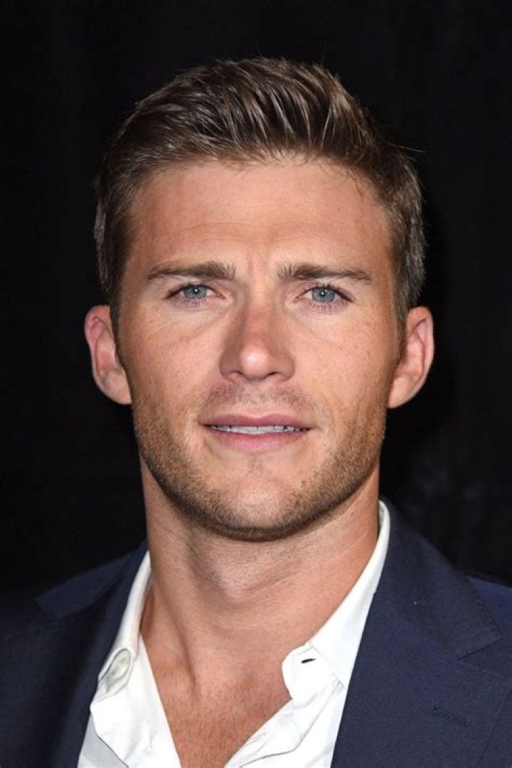 Image of Scott Eastwood with his father, Clint Eastwood.