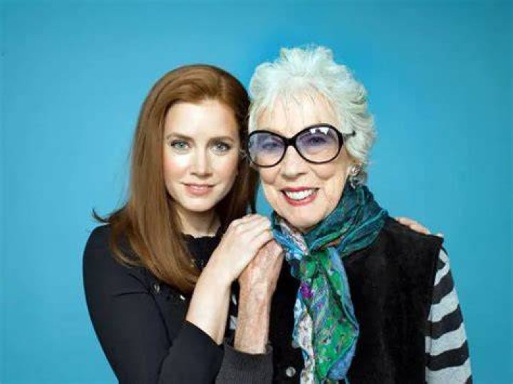 Margaret Keane Net Worth At Death (Updated 2022) Earnings, Salary